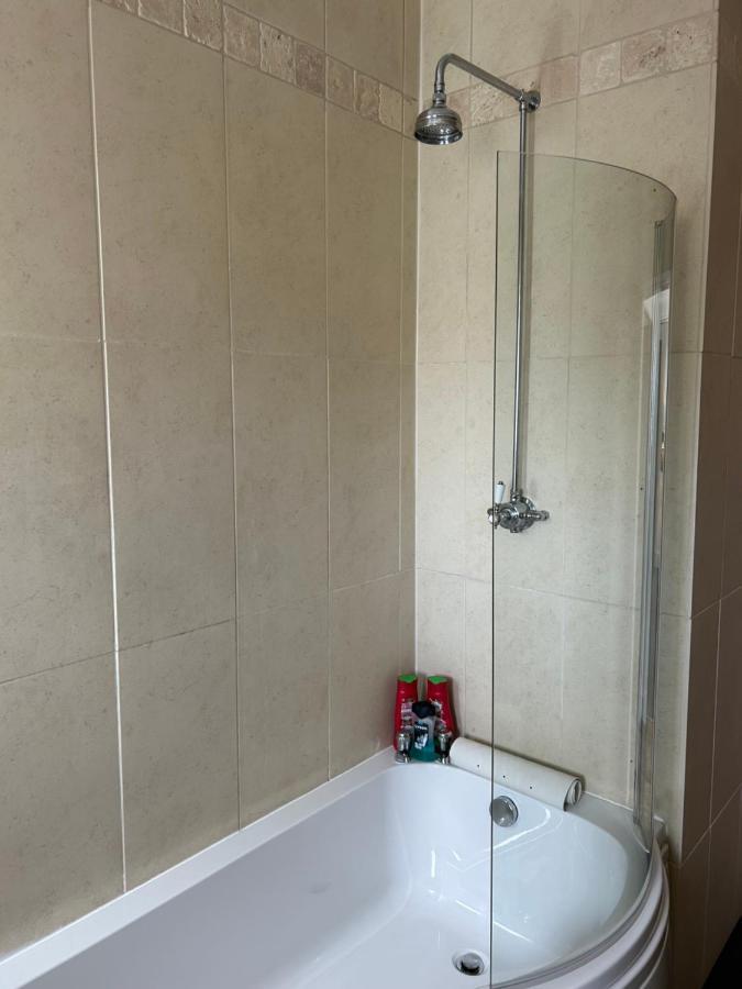 1L Albert Place Maddiston Road Brightons Falkirk Fk2 0Jx Polmont Экстерьер фото