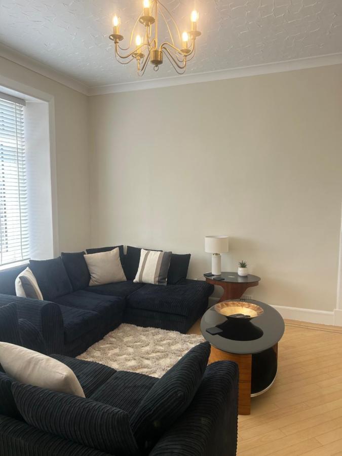 1L Albert Place Maddiston Road Brightons Falkirk Fk2 0Jx Polmont Экстерьер фото