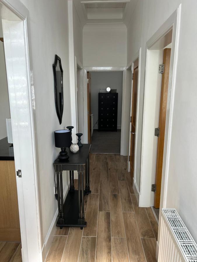 1L Albert Place Maddiston Road Brightons Falkirk Fk2 0Jx Polmont Экстерьер фото